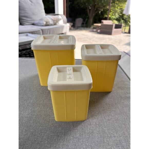 MCM Plastic Canister Set Mid Century Coffee Sugar Tea Yellow 3 Pc Nesting - Picture 9 of 9